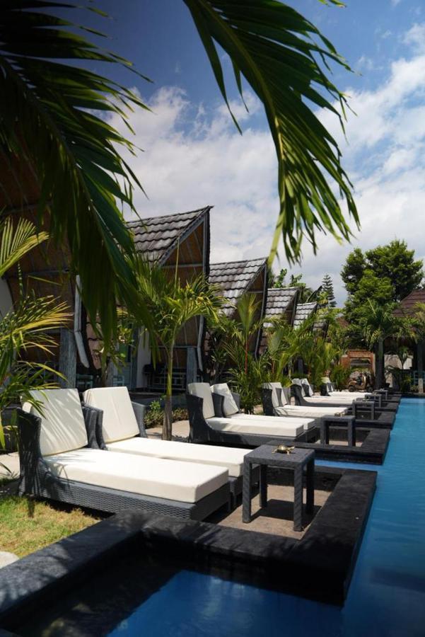 Copacabana Gili Air Hotell Mataram Exteriör bild